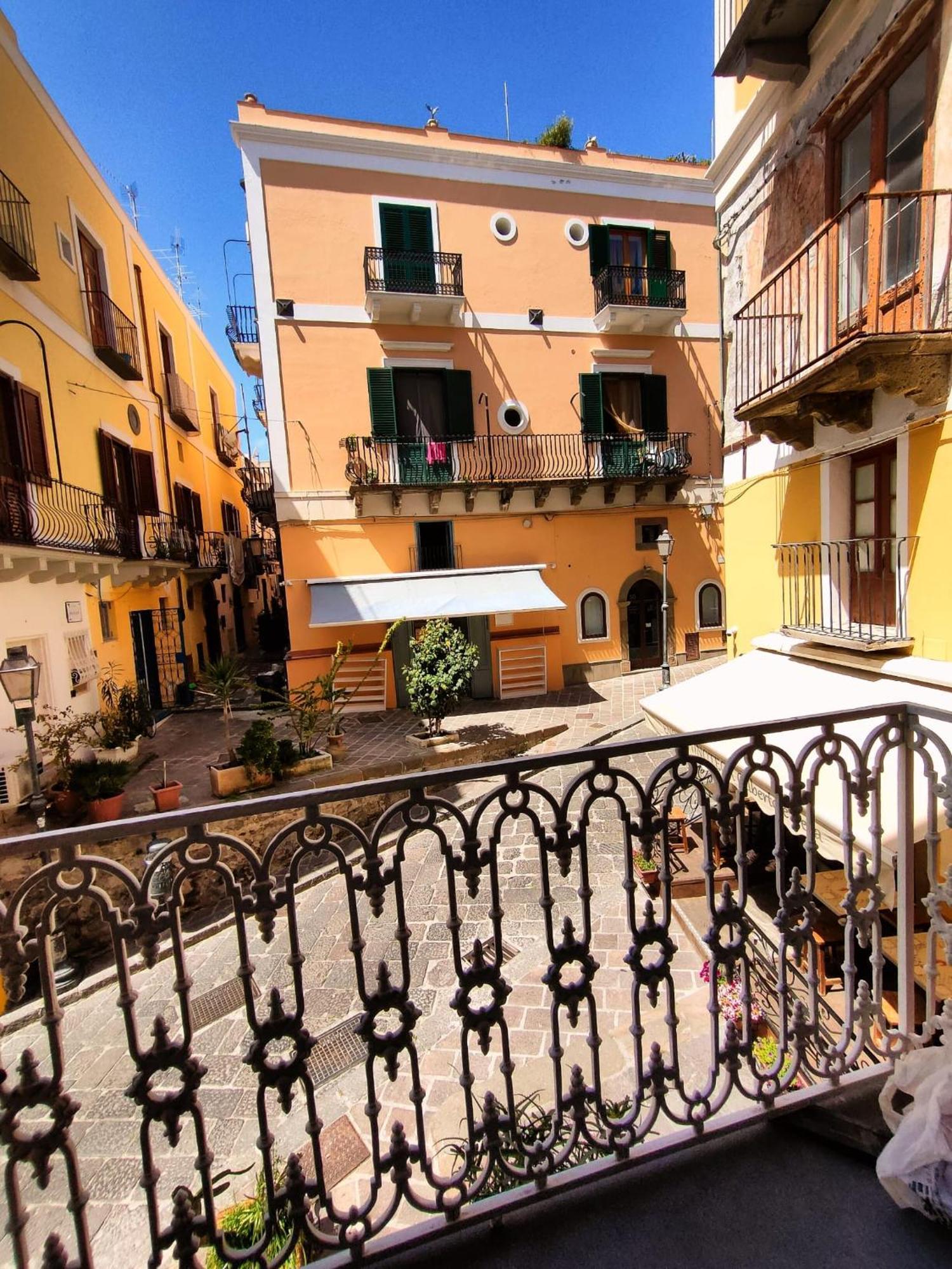 Lipari Suite B&B Ngoại thất bức ảnh